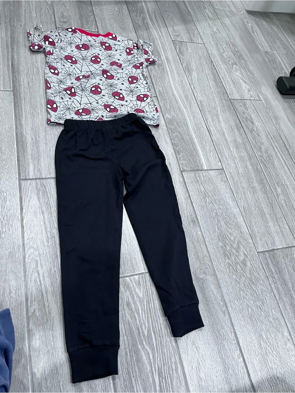 Marvel Black Kids Shirt & Jogger Sweatpants